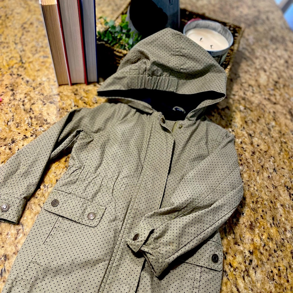 Baby Gap, size 5, jacket. Light green with navy polka dots, snap button pockets.